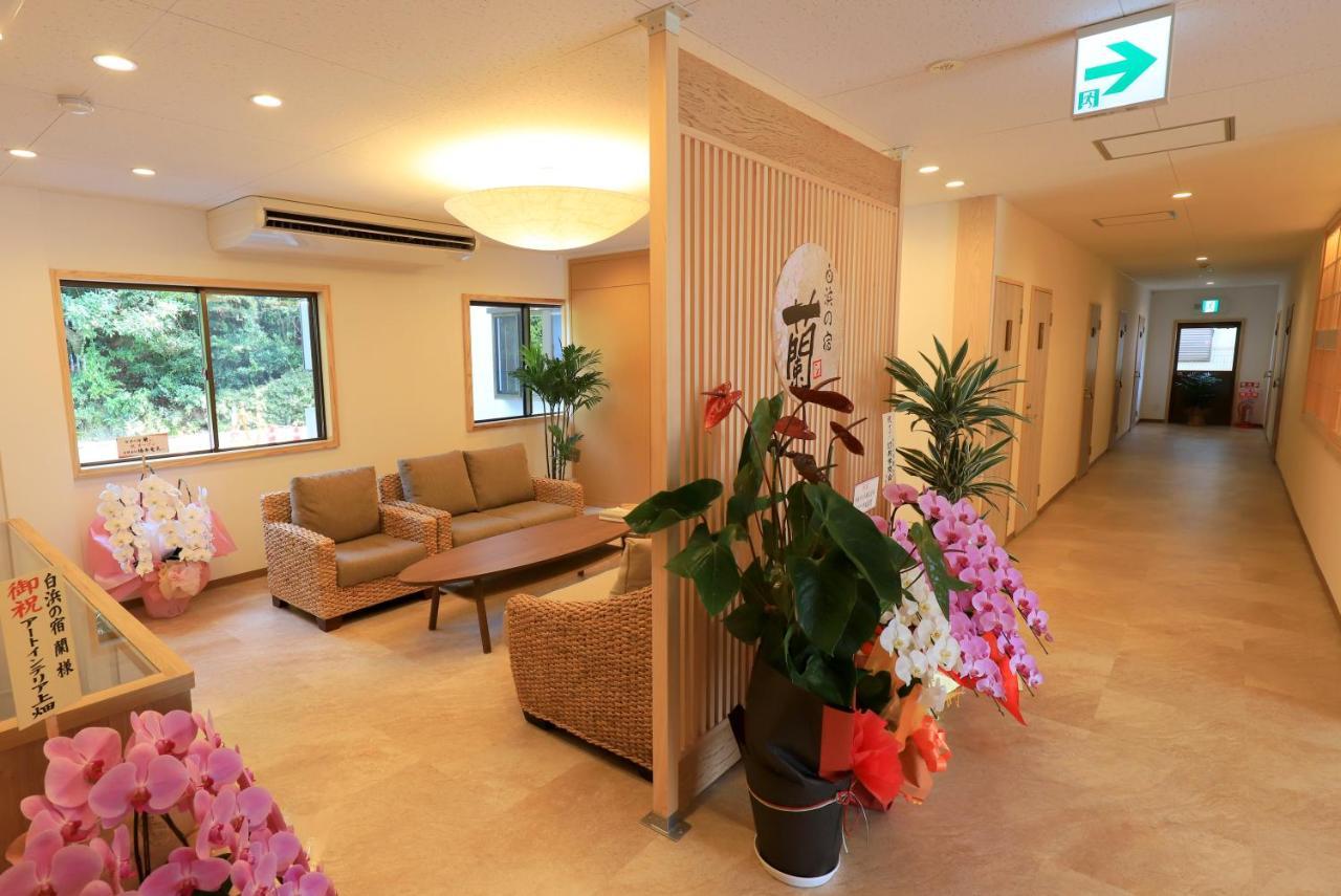 Shirahama No Yado Ran Hotel Exterior photo